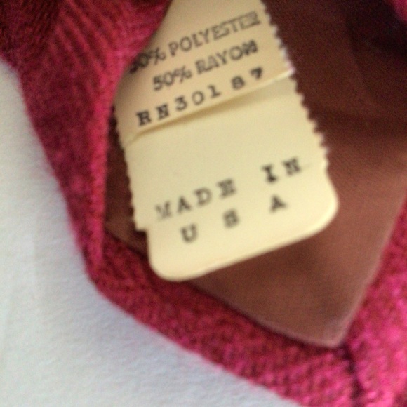 YVES SAINT LAURENT RED TIE NWT VINTAGE - Picture 6 of 9